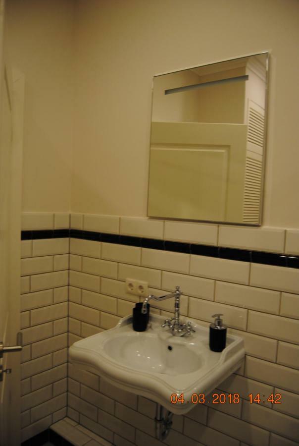 Schoene Ferienwohnung Zentral Gelegen キール エクステリア 写真